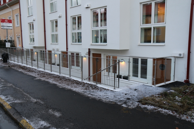 Rekkverk i galvanisert stål,glas rekkverk 