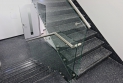 Glasgeländer im Treppenhaus